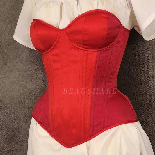 Corset 16ème siècle sur mannequin