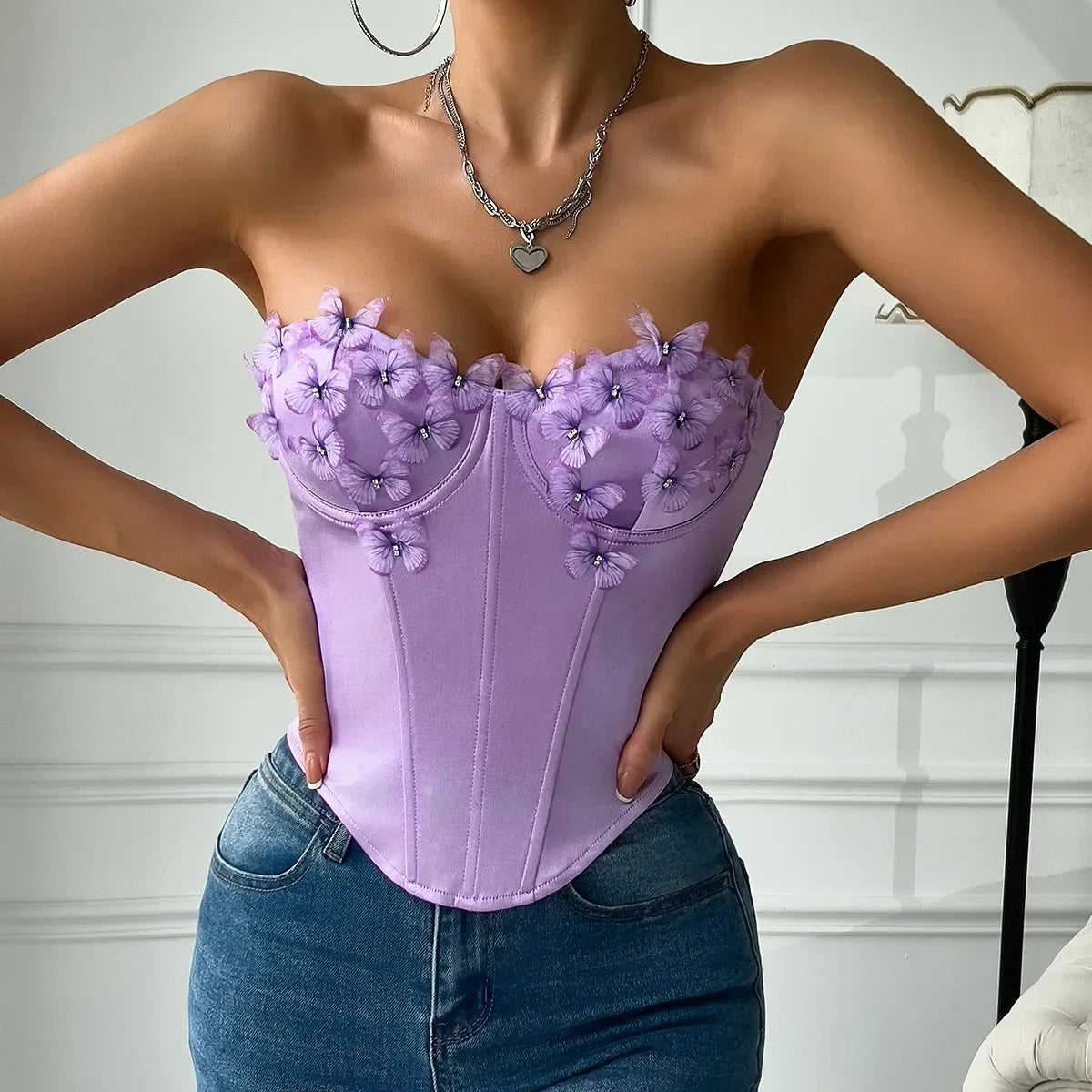 Corset lilas avec papillons