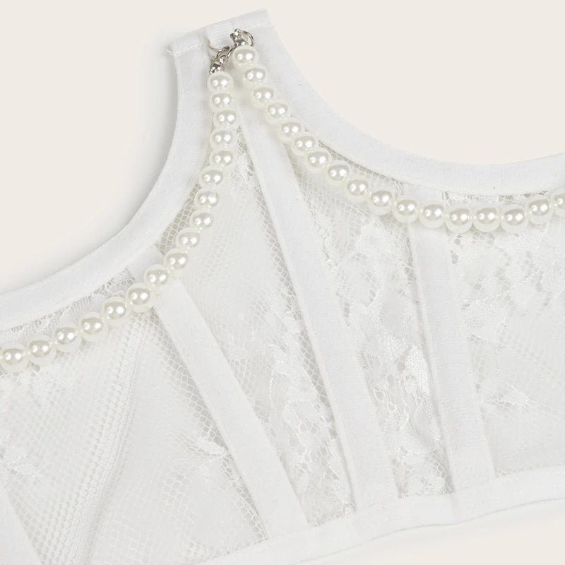 Corset sur chemise blanc détails